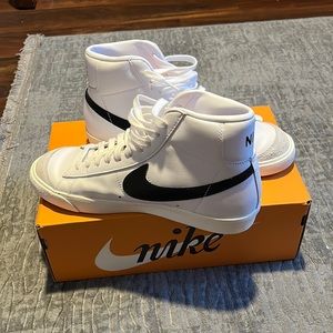 Blazer Mid ‘77 Vintage